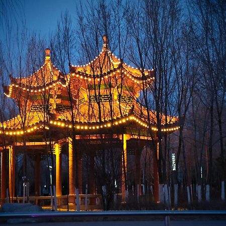 Отель Crowne Plaza Lanzhou New Area By Ihg Экстерьер фото