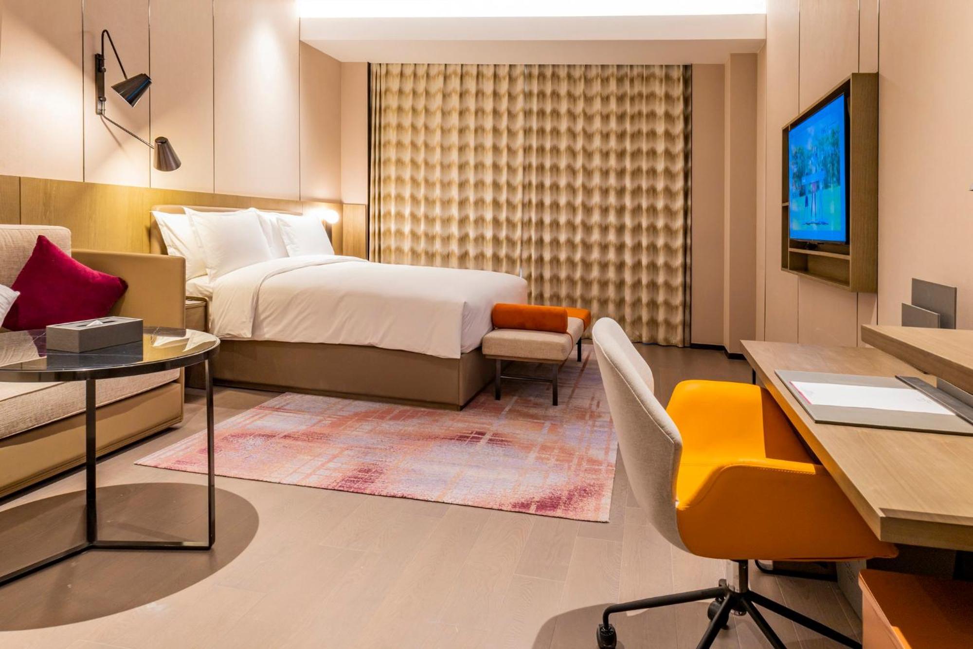 Отель Crowne Plaza Lanzhou New Area By Ihg Экстерьер фото
