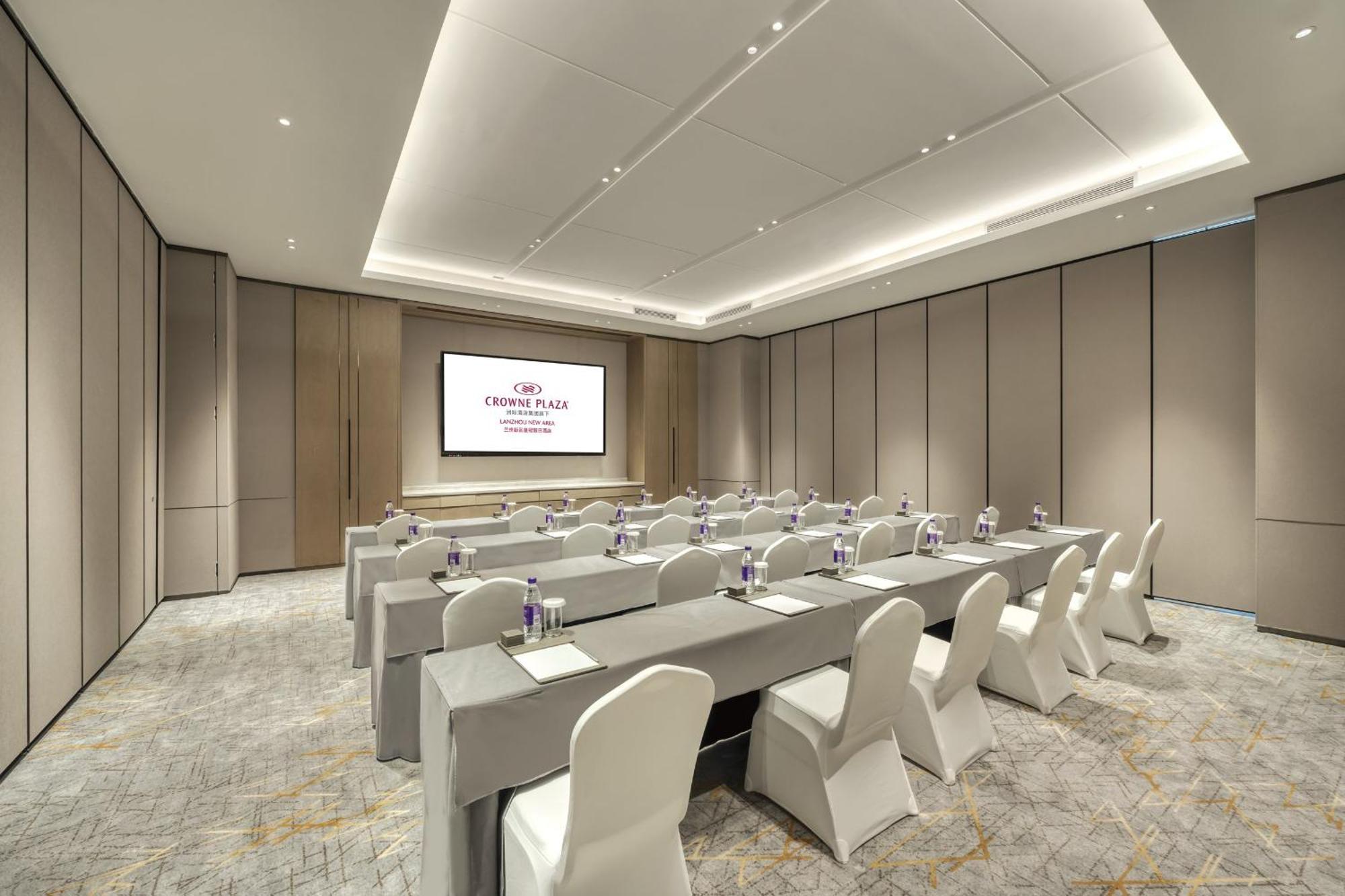 Отель Crowne Plaza Lanzhou New Area By Ihg Экстерьер фото